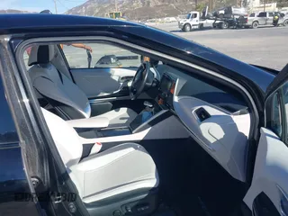 2019 Toyota Mirai with VIN JTDBVRBD7KA006986, listed as a IAAI auction lot 41298053 with Not provided miles and . Bid and sale history available at DreamBid. Image 5.
