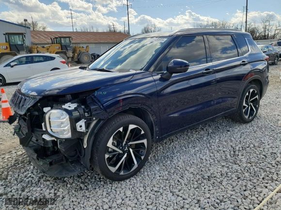 2022 Mitsubishi Outlander SEL with VIN JA4J4VA87NZ088651, listed as a Copart auction lot 50213185 with 33,956 mi miles and Salvage Title. Bid and sale history available at carsss.com. Image 1.