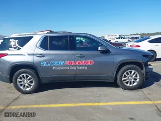2018 Chevrolet Traverse LT Cloth with VIN 1GNEVGKW7JJ215007, listed as a IAAI auction lot 41848551 with 108,467 mi miles. Bid and sale history available at carsss.com. Image 14.