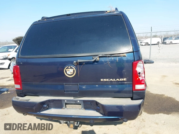 2004 Cadillac Escalade with VIN 1GYEC63T54R226911, listed as a IAAI auction lot 41508878 with 280,150 mi miles and . Bid and sale history available at DreamBid. Image 16.