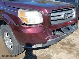 2007 Honda Pilot EX-L with VIN 5FNYF28537B018338, listed as a IAAI auction lot 41870291 with 201,446 mi miles. Bid and sale history available at carsss.com. Image 6.