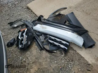 2018 Volkswagen Atlas SE z VIN 1V2CP2CA0JC595908, wystawiony jako Copart lot #50144705 z przebiegiem 123 992 mil mil oraz Szkoda całkowita • Salvage title. Historia ofert i sprzedaży dostępna na DreamBid. Obrazek 13.