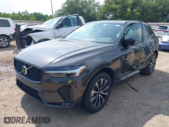 2025 Volvo XC60 Plus z VIN YV4M12RC0S1172417, wystawiony jako IAAI lot #42438854 z przebiegiem 2 853 mil mil oraz . Historia ofert i sprzedaży dostępna na DreamBid. Obrazek 17.