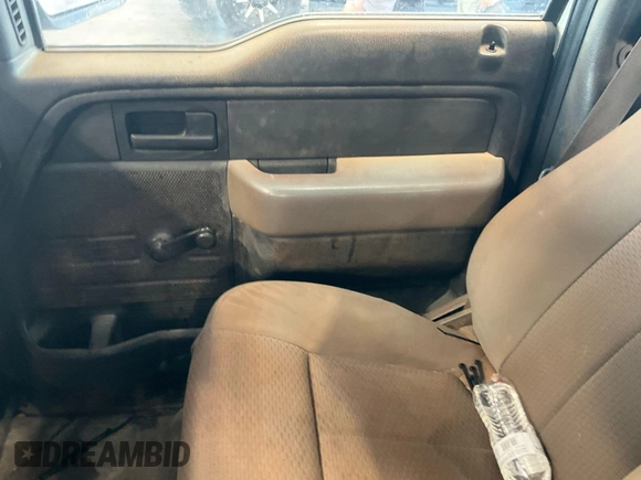 2013 Ford F-150 XL with VIN 1FTMF1CM3DKD43237, listed as a IAAI auction lot 42636389 with 164,975 mi miles and . Bid and sale history available at DreamBid. Image 21.