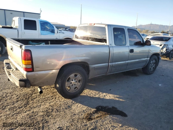1999 Chevrolet Silverado 1500 LS with VIN 2GCEC19T5X1205537, listed as a Copart auction lot 89138185 with 216,625 mi miles and Clean Title. Bid and sale history available at carsss.com. Image 3.