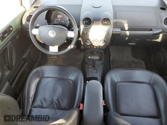 2008 Volkswagen Beetle with VIN 3VWPW21CX8M517278, listed as a Copart auction lot 78936034 with 151,303 mi miles and Salvage Title. Bid and sale history available at DreamBid. Image 8.