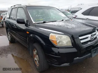 2007 Honda Pilot EX-L with VIN 5FNYF28557B028997, listed as a IAAI auction lot 41742267 with 217,114 mi miles. Bid and sale history available at carsss.com. Image 1.