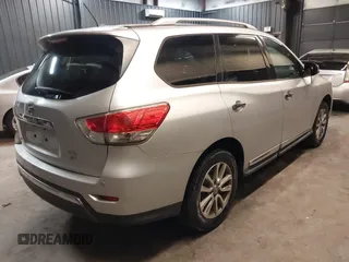 2014 Nissan Pathfinder S with VIN 5N1AR2MM8EC603377, listed as a IAAI auction lot 42259958 with 95,626 mi miles and . Bid and sale history available at DreamBid. Image 4.