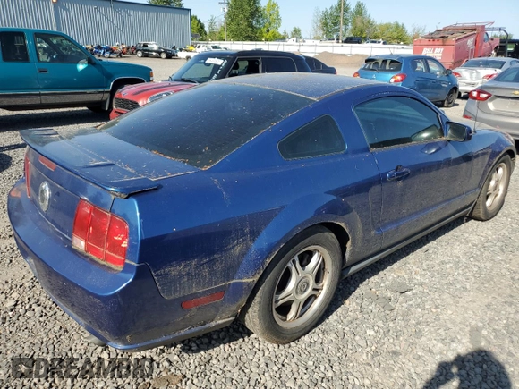 2007 Ford Mustang Deluxe with VIN 1ZVFT80N875234831, listed as a Copart auction lot 55525965 with 149,416 mi miles and Clean Title. Bid and sale history available at carsss.com. Image 3.