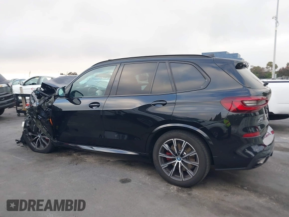 2023 BMW X5 xDrive45e z VIN 5UXTA6C02P9P59732, wystawiony jako IAAI lot #40713343 z przebiegiem Nie podano mil oraz . Historia ofert i sprzedaży dostępna na DreamBid. Obrazek 14.