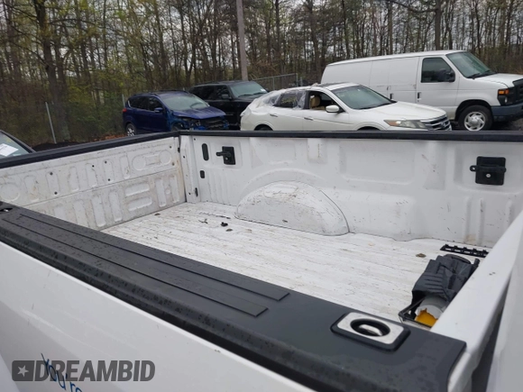 2016 Ford F-150 XL with VIN 1FTMF1C85GKD27709, listed as a IAAI auction lot 42027553 with 188,534 mi miles. Bid and sale history available at carsss.com. Image 8.
