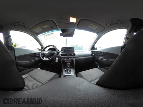 2021 Hyundai Kona SE z VIN KM8K1CAA8MU738427, wystawiony jako IAAI lot #41898475 z przebiegiem 53 112 mil mil oraz . Historia ofert i sprzedaży dostępna na DreamBid. Obrazek 18.