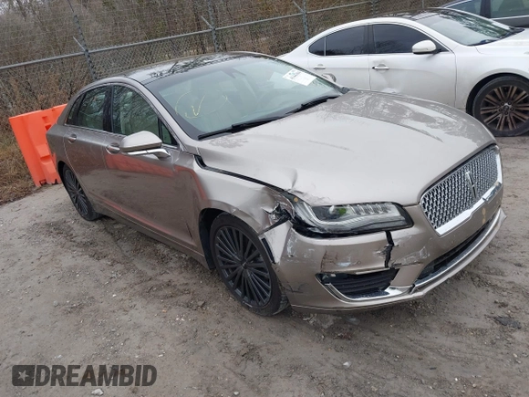 2018 Lincoln MKZ Hybrid Reserve z VIN 3LN6L5MU2JR602228, wystawiony jako IAAI lot #41441004 z przebiegiem 71 047 mil mil oraz . Historia ofert i sprzedaży dostępna na DreamBid. Obrazek 1.