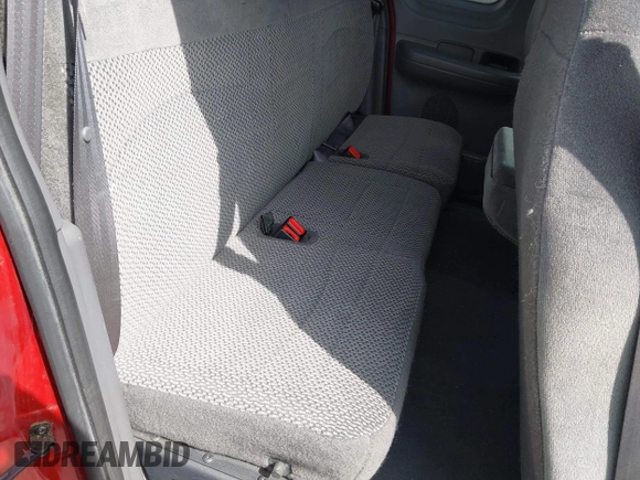 1999 Ford F-150 XL with VIN 2FTRX17L1XCA78024, listed as a IAAI auction lot 42772314 with 95,663 mi miles and . Bid and sale history available at DreamBid. Image 8.
