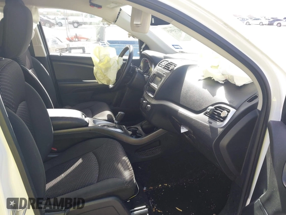 2020 Dodge Journey SE Value with VIN 3C4PDCAB2LT275347, listed as a IAAI auction lot 41745903 with 37,623 mi miles and . Bid and sale history available at DreamBid. Image 5.