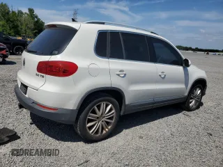 2012 Volkswagen Tiguan SEL with VIN WVGAV7AX1CW565512, listed as a Copart auction lot 54392885 with 152,608 mi miles and Clean Title. Bid and sale history available at DreamBid. Image 3.