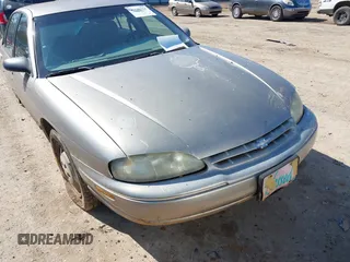 1998 Chevrolet Lumina with VIN 2G1WL52M9W9242713, listed as a IAAI auction lot 41646764 with 262,159 mi miles and . Bid and sale history available at DreamBid. Image 10.