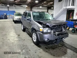 2006 Ford Escape Hybrid with VIN 1FMCU95H76KB36333, listed as a Copart auction lot 55693945 with 147,470 mi miles and Non repairable. Bid and sale history available at DreamBid. Image 14.
