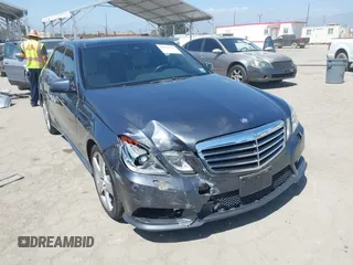 2010 Mercedes-Benz E 350 Luxury z VIN WDDHF5GB5AA190840, wystawiony jako IAAI lot #42265929 z przebiegiem 116 502 mil mil oraz . Historia ofert i sprzedaży dostępna na DreamBid. Obrazek 1.