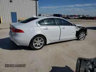 2018 Jaguar XE 25t Premium with VIN SAJAD4FX8JCP32379, listed as a Copart auction lot 72057744 with 55,313 mi miles and Clean Title. Bid and sale history available at carsss.com. Image 3.