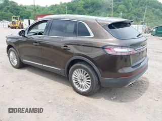 2019 Lincoln Nautilus Standard с VIN 2LMPJ8J9XKBL58148, выставлен на аукционе IAAI как лот 42274300 с пробегом 52 730 миль миль и . История ставок и продаж доступна на DreamBid. Изображение 3.