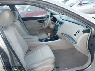 2013 Nissan Altima 2.5 SL with VIN 1N4AL3AP5DC164654, listed as a IAAI auction lot 41397318 with 186,333 mi miles. Bid and sale history available at carsss.com. Image 5.