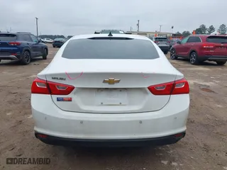 2020 Chevrolet Malibu LS with VIN 1G1ZC5ST0LF135072, listed as a IAAI auction lot 41578379 with 69,732 mi miles. Bid and sale history available at carsss.com. Image 16.