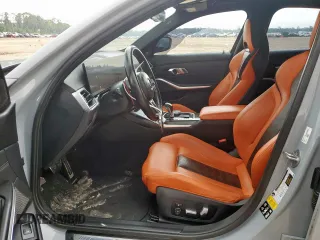 2023 BMW M3 Competition xDrive z VIN WBS43AY07PFP20074, wystawiony jako Copart lot #59305145 z przebiegiem 31 669 mil mil oraz Szkody całkowita. Historia ofert i sprzedaży dostępna na DreamBid. Obrazek 7.