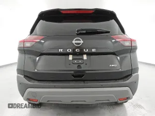 2023 Nissan Rogue S z VIN 5N1BT3AB2PC852887, wystawiony jako Copart lot #57803335 z przebiegiem 82 106 mil mil oraz Czysty tytuł • Clean title. Historia ofert i sprzedaży dostępna na DreamBid. Obrazek 6.