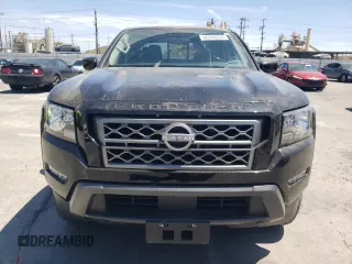 2022 Nissan Frontier SV with VIN 1N6ED1EJ0NN689899, listed as a Copart auction lot 66348834 with 31,982 mi miles and Salvage Title. Bid and sale history available at carsss.com. Image 5.