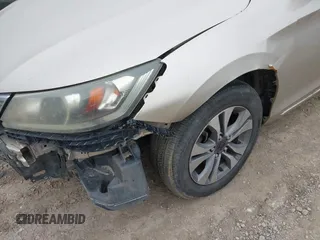 2014 Honda Accord Sedan LX with VIN 1HGCR2F31EA285374, listed as a IAAI auction lot 41741047 with 256,273 mi miles. Bid and sale history available at carsss.com. Image 22.