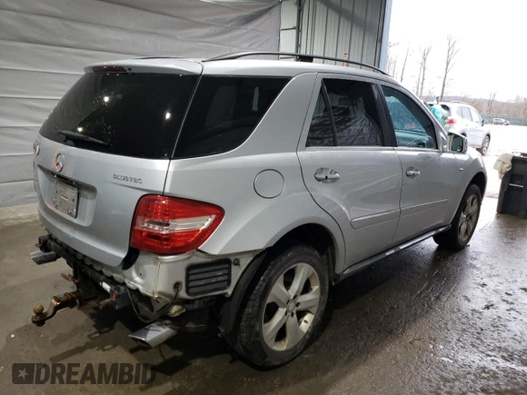 2011 Mercedes-Benz M 350 with VIN 4JGBB2FB6BA632338, listed as a Copart auction lot 49579995 with 135,699 mi miles and Salvage Title. Bid and sale history available at DreamBid. Image 3.