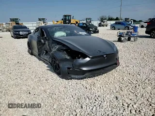 2023 Tesla Model S Plaid z VIN 5YJSA1E61PF528022, wystawiony jako Copart lot #53088135 z przebiegiem Nie podano mil oraz Czysty tytuł • Clean title. Historia ofert i sprzedaży dostępna na DreamBid. Obrazek 12.