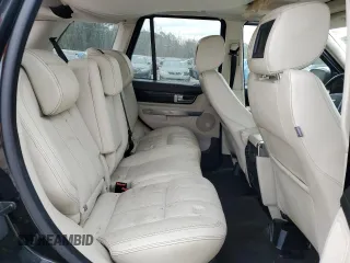 2011 Land Rover Range Rover Sport SC z VIN SALSH2E43BA264165, wystawiony jako Copart lot #83065144 z przebiegiem 136 894 mil mil oraz Szkody całkowita. Historia ofert i sprzedaży dostępna na DreamBid. Obrazek 11.