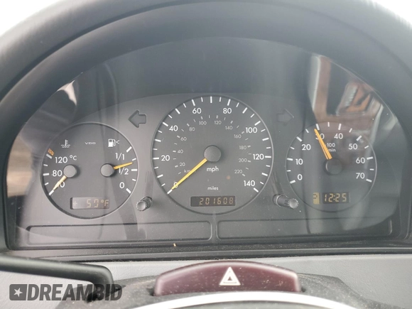 2000 Mercedes-Benz M 320/430/500 with VIN 4JGAB72E6YA213150, listed as a Copart auction lot 44859765 with 201,608 mi miles and Clean title. Bid and sale history available at DreamBid. Image 9.