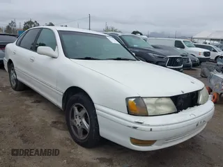 1998 Toyota Avalon XL with VIN 4T1BF18B7WU286333, listed as a IAAI auction lot 41736612 with 227,948 mi miles and . Bid and sale history available at DreamBid. Image 1.
