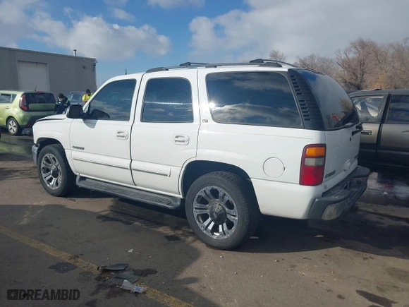 2002 Chevrolet Tahoe LT with VIN 1GNEK13Z62J320749, listed as a IAAI auction lot 41616061 with 224,363 mi miles. Bid and sale history available at carsss.com. Image 3.