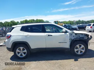 2020 Jeep Compass Latitude with VIN 3C4NJDBBXLT219466, listed as a IAAI auction lot 39766901 with 147,492 mi miles and . Bid and sale history available at DreamBid. Image 14.