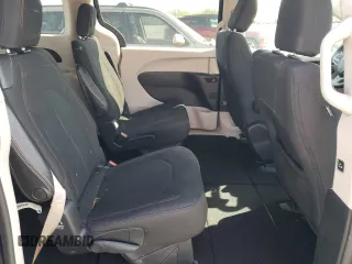2017 Chrysler Pacifica Touring with VIN 2C4RC1DG5HR516397, listed as a Copart auction lot 53685085 with 181,210 mi miles and Salvage Title. Bid and sale history available at DreamBid. Image 11.
