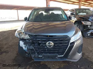 2021 Nissan Kicks S with VIN 3N1CP5BV0ML488506, listed as a IAAI auction lot 41662920 with 71,851 mi miles. Bid and sale history available at carsss.com. Image 6.