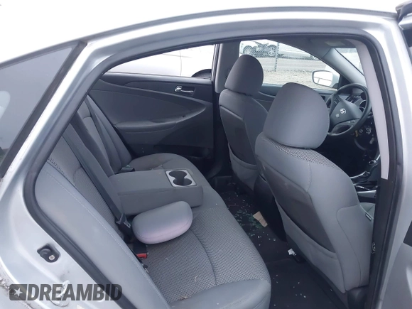 2011 Hyundai Sonata GLS with VIN 5NPEB4AC8BH063854, listed as a IAAI auction lot 41195819 with 181,700 mi miles. Bid and sale history available at carsss.com. Image 8.