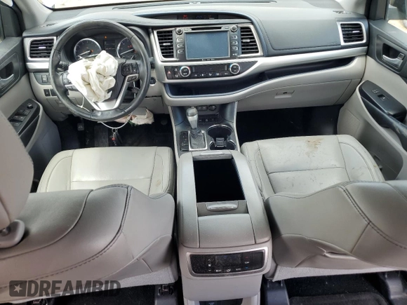 2017 Toyota Highlander XLE with VIN 5TDJZRFH8HS425504, listed as a Copart auction lot 59819625 with 149,287 mi miles and Salvage title. Bid and sale history available at DreamBid. Image 8.