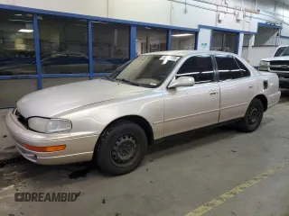 1994 Toyota Camry LE with VIN JT2SK12E3R0206520, listed as a Copart auction lot 44657735 with 203,595 mi miles and Clean Title. Bid and sale history available at carsss.com. Image 1.