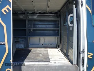 2018 Nissan NV Cargo S z VIN 1N6BF0KM6JN800780, wystawiony jako IAAI lot #42304093 z przebiegiem 113 557 mil mil oraz . Historia ofert i sprzedaży dostępna na DreamBid. Obrazek 8.