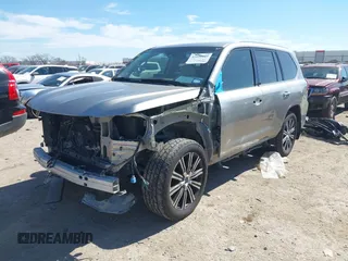 2018 Lexus LX 570 z VIN JTJHY7AX7J4255445, wystawiony jako IAAI lot #41631248 z przebiegiem 86 179 mil mil oraz . Historia ofert i sprzedaży dostępna na DreamBid. Obrazek 17.