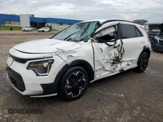 2024 Kia Niro Wind with VIN KNDCR3L17R5122752, listed as a Copart auction lot 54700365 with 11,446 mi miles and Clean Title. Bid and sale history available at DreamBid. Image 1.