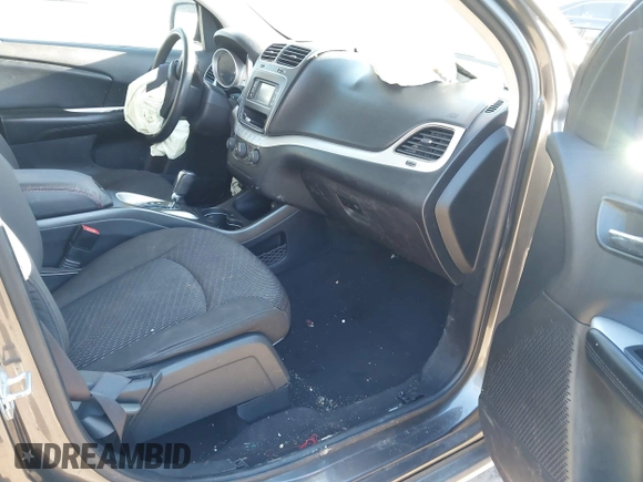 2017 Dodge Journey SXT with VIN 3C4PDCBG0HT510118, listed as a IAAI auction lot 41692397 with 114,603 mi miles and . Bid and sale history available at DreamBid. Image 5.