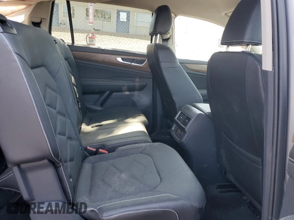 2025 Volkswagen Atlas SE z VIN 1V2HR2CA5SC504083, wystawiony jako Copart lot #59777055 z przebiegiem 13 538 mil mil oraz Czysty tytuł • Clean title. Historia ofert i sprzedaży dostępna na DreamBid. Obrazek 11.