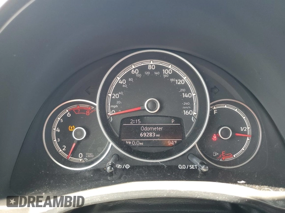2018 Volkswagen Beetle S with VIN 3VWFD7AT7JM711691, listed as a Copart auction lot 59888825 with 69,283 mi miles and Salvage title. Bid and sale history available at DreamBid. Image 9.