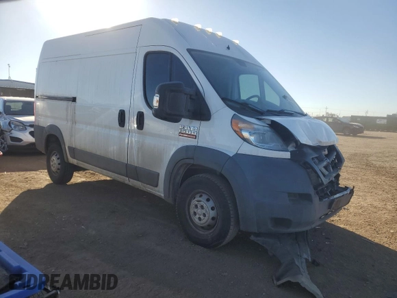 2015 Ram ProMaster Cargo with VIN 3C6TRVBG6FE520074, listed as a Copart auction lot 46472965 with 150,918 mi miles and Salvage Title. Bid and sale history available at DreamBid. Image 4.